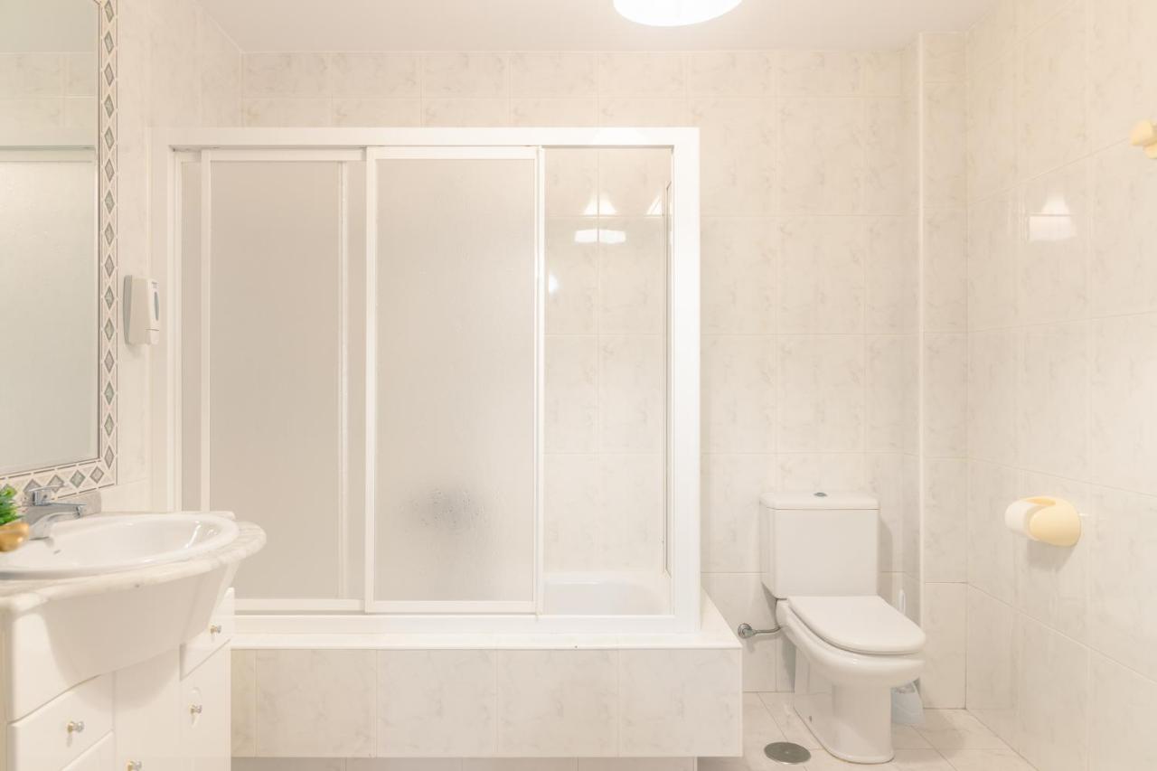 Apartamentos Ambitus Active Sanxenxo Bagian luar foto